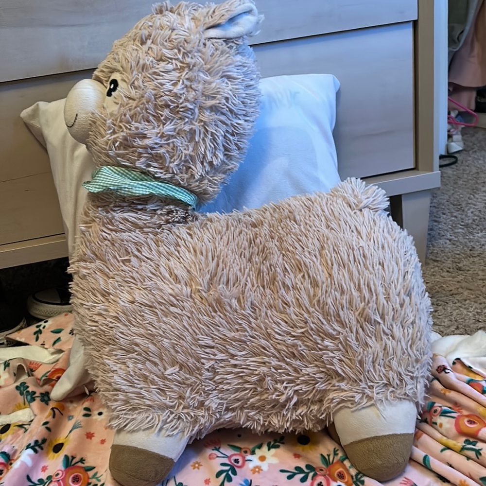 lama stuffed animal